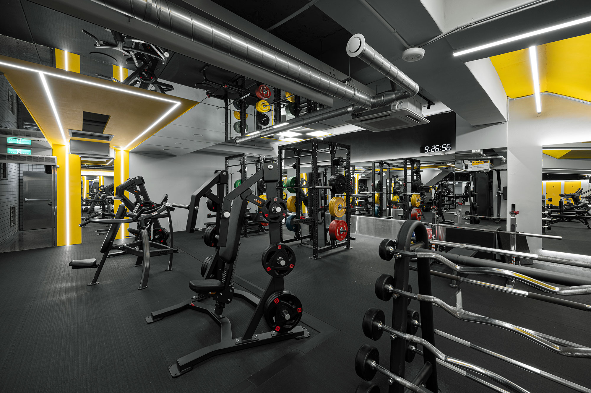 練一下 Gym Cube